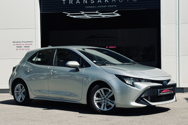 TOYOTA COROLLA HYBRIDE