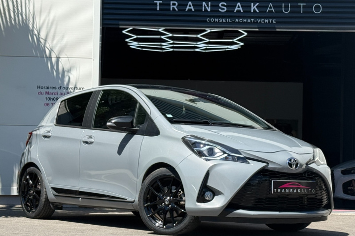 TOYOTA YARIS HYBRIDE MY19