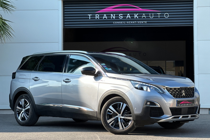 PEUGEOT 5008