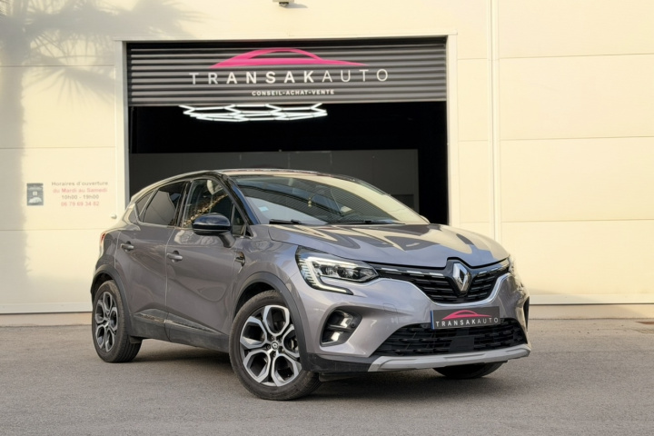 RENAULT CAPTUR
